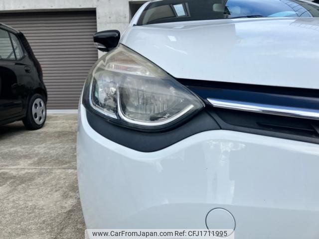 renault lutecia 2015 CFJ1711995 image 2