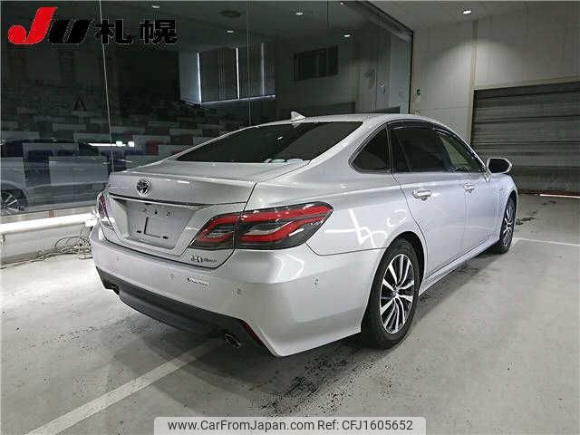 toyota crown 2020 CFJ1605652 image 2