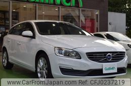 volvo v60 2017 -VOLVO--Volvo V60 DBA-FB4154T--YV1FW29M0H1370400---VOLVO--Volvo V60 DBA-FB4154T--YV1FW29M0H1370400-