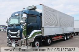 isuzu giga 2017 CFJ1373023