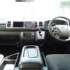 toyota hiace-wagon 2018 CFJ1648468 image 9