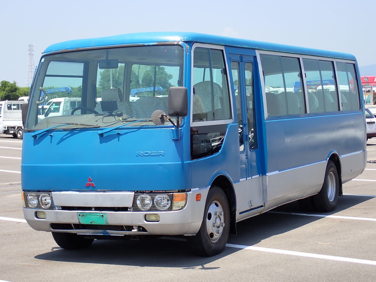 Mitsubishi Bus Alt