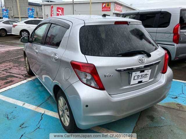 toyota vitz 2013 TE4299 image 1