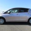 toyota vitz 2011 Y2024120325F-12 image 3