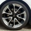 lexus lc 2018 CFJ1762367 image 10