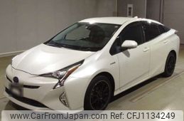 toyota prius 2016 -TOYOTA--Prius DAA-ZVW55--ZVW55-8027616---TOYOTA--Prius DAA-ZVW55--ZVW55-8027616-