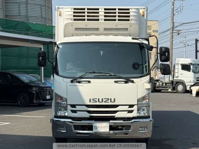 isuzu forward 2015 CFJ0950667 image 2