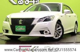 toyota crown-hybrid 2013 CFJ1555574