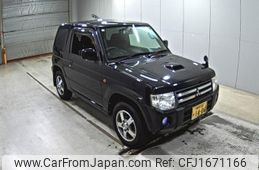 mitsubishi pajero-mini 2011 CFJ1671166