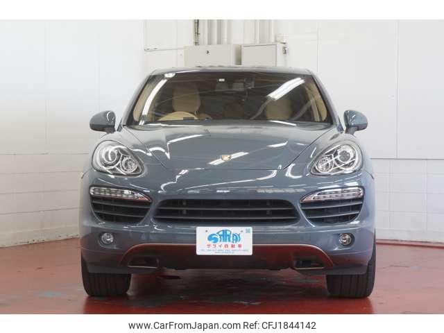 porsche cayenne 2011 CFJ1844142 image 2