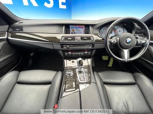 bmw 5-series 2017 quick_quick_XG20_WBA5A32020G558311 image 2