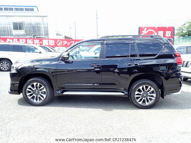 toyota land-cruiser-prado 2023 25431512 image 2