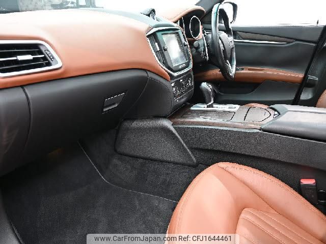 maserati ghibli 2015 CFJ1644461 image 2