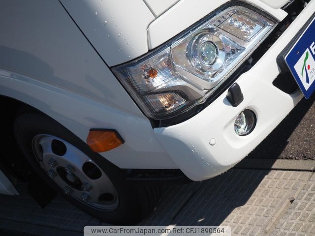 toyota camroad 2023 CFJ1890564 image 2