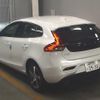 volvo v40 2019 quick_quick_LDA-MD4204T_YV1MVA8RDK2566639 image 2