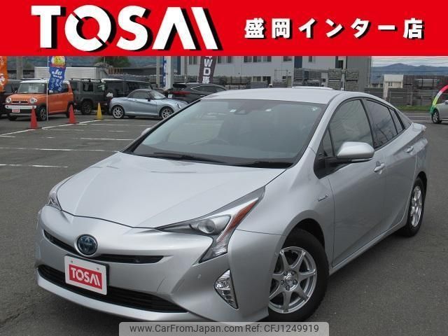 toyota prius 2018 quick_quick_ZVW55_ZVW55-8062920 image 1