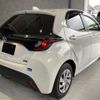 toyota yaris 2022 quick_quick_6AA-MXPH10_MXPH10-2090475 image 8