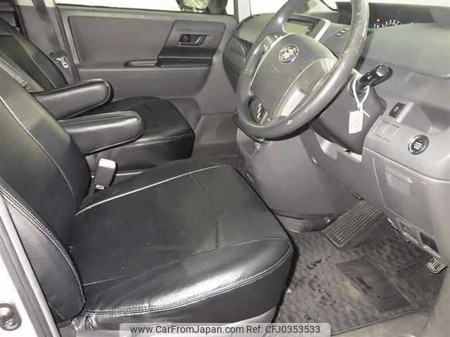 toyota noah 2009 NIKYO_CK49772 image 1