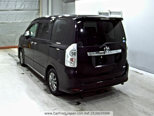 toyota voxy 2012 -TOYOTA--Voxy ZRR70W-0501065---TOYOTA--Voxy ZRR70W-0501065- image 2