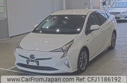 toyota prius 2016 -TOYOTA--Prius ZVW51-6016715---TOYOTA--Prius ZVW51-6016715-