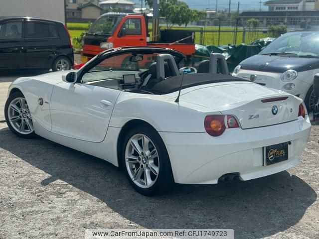 bmw z4 2004 CFJ1749723 image 2
