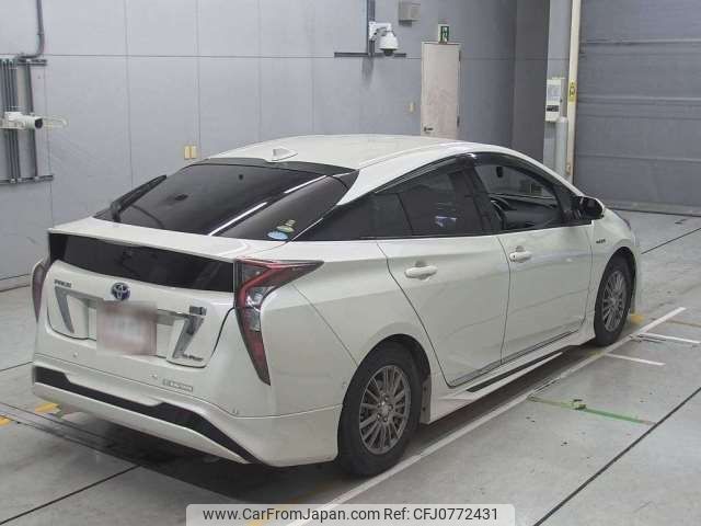 toyota prius 2018 -TOYOTA--Prius DAA-ZVW55--ZVW55-8056003---TOYOTA--Prius DAA-ZVW55--ZVW55-8056003- image 2