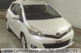 toyota vitz 2013 -TOYOTA--Vitz NSP130-2135893---TOYOTA--Vitz NSP130-2135893-