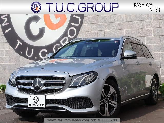 mercedes-benz e-class 2019 quick_quick_RBA-213242C_WDD2132422A515300 image 1