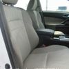 toyota mark-x 2010 646828-Y2025060365F-21 image 16