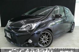 toyota vitz 2013 -TOYOTA--Vitz NCP131--2017922---TOYOTA--Vitz NCP131--2017922-