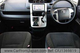 toyota noah 2011 504928-931269
