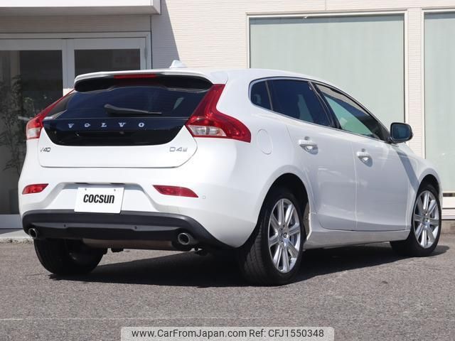 volvo v40 2016 CFJ1550348 image 2