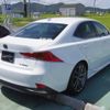 lexus is 2018 CFJ1580753 image 2