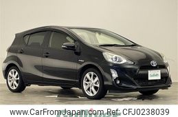 toyota aqua 2015 -TOYOTA--AQUA DAA-NHP10--NHP10-6467143---TOYOTA--AQUA DAA-NHP10--NHP10-6467143-