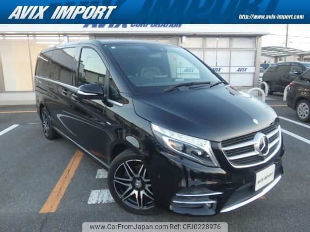 mercedes-benz v-class 2016 quick_quick_447811_WDF44781323172629 image 1