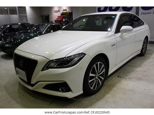 toyota crown-hybrid 2019 quick_quick_6AA-AZSH20_1030809 image 1