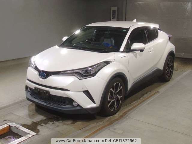 toyota c-hr 2017 CFJ1872562 image 1