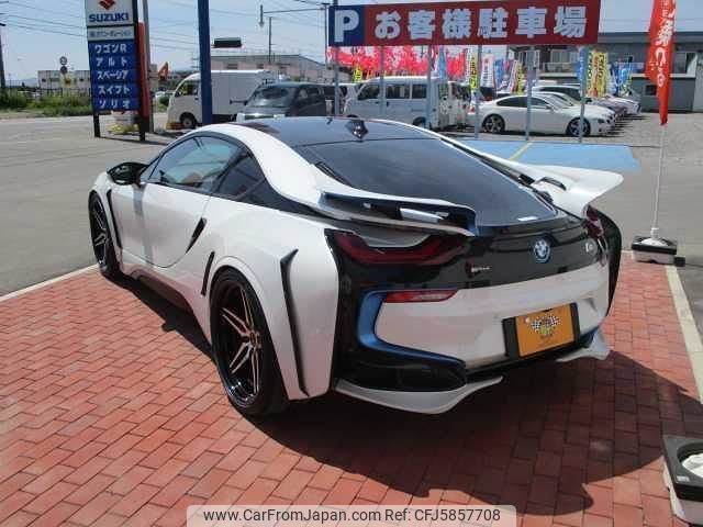 bmw i8 2015 AUTOSERVER_1J_3193_1125 image 2