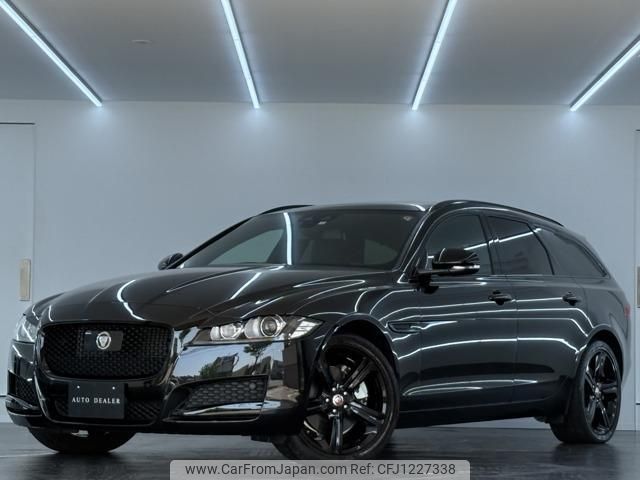 jaguar xf 2018 quick_quick_LDA-JBS2NC_SAJBB2AN0JCY70082 image 1
