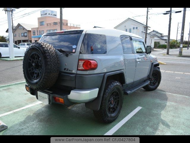 toyota fj-cruiser 2013 -TOYOTA 【名変中 】--FJ Curiser GSJ15W--0122685---TOYOTA 【名変中 】--FJ Curiser GSJ15W--0122685- image 2