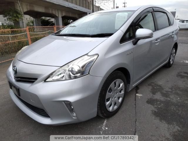 toyota prius-α 2014 CFJ1789342 image 1