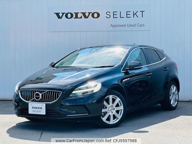 volvo v40 2020 -VOLVO--Volvo V40 DBA-MB4154T--YV1MV2920K2608250---VOLVO--Volvo V40 DBA-MB4154T--YV1MV2920K2608250- image 1