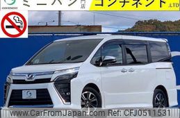 toyota voxy 2018 -TOYOTA--Voxy ZRR80W--ZRR80-0451085---TOYOTA--Voxy ZRR80W--ZRR80-0451085-