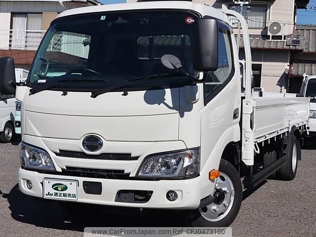 hino dutro 2022 GOO_NET_EXCHANGE_0207851A30241114W002 image 2