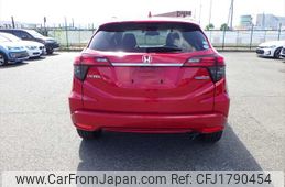honda vezel 2018 CFJ1790454