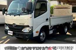 hino dutro 2018 CFJ1511803
