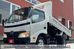 hino dutro 2010 GOO_NET_EXCHANGE_0400399A30240612W001