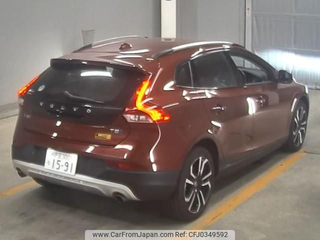 volvo v40 2017 -VOLVO--Volvo V40 YV1M2402CH2133851---VOLVO--Volvo V40 YV1M2402CH2133851- image 2