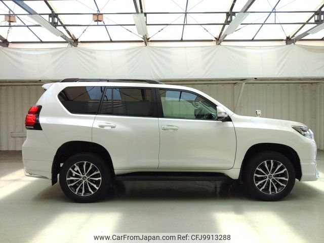 toyota land-cruiser-prado 2020 ENHANCEAUTO_1_ea284293 image 2