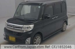 daihatsu tanto 2015 CFJ1852046